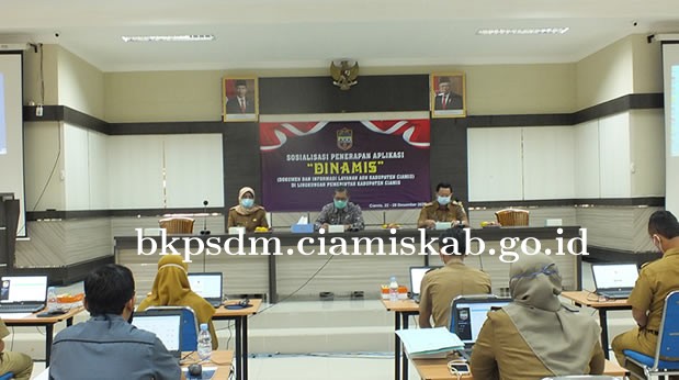 Sosialisasi Penerapan Aplikasi Dinamis